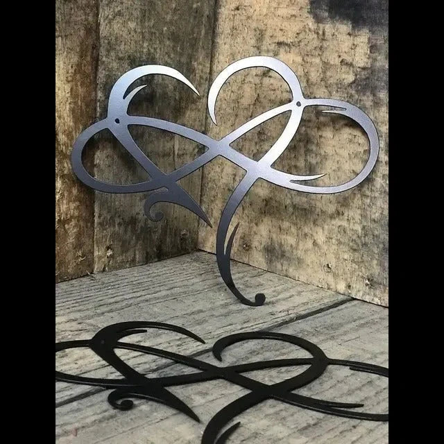 Lisslune | Iron Wall Decoration with Infinity Heart