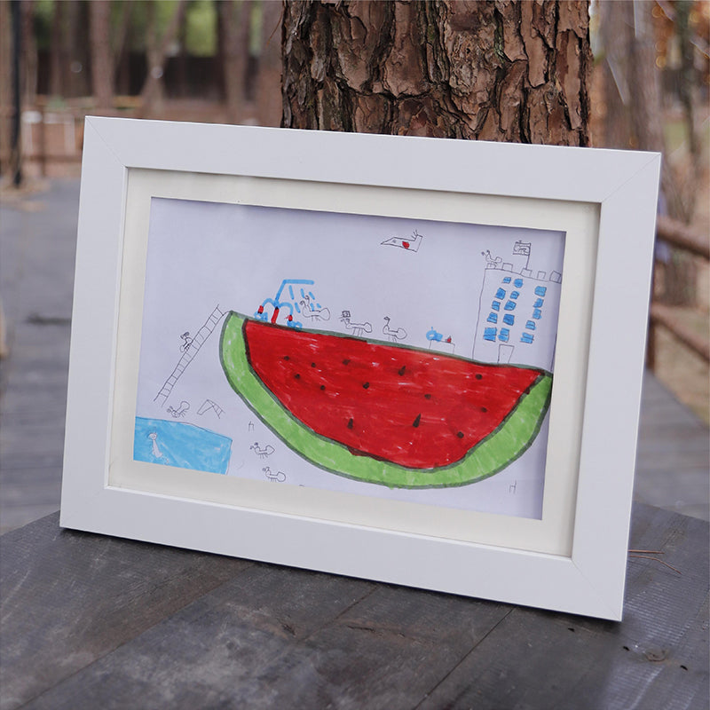 Lisslune | Art photo frame for children