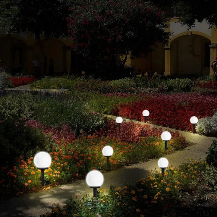 Lisslune | 3-piece set waterproof LED solar lights for the garden