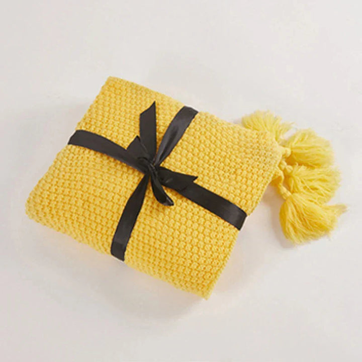 Lisslune | NordiWrap Knitted Wool Blanket with Tassels | Nordic Design | Cozy & Elegant | Perfect for Home