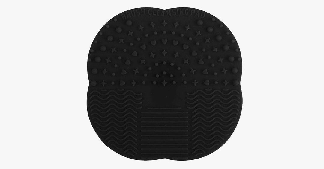Lisslune | Makeup Brush Cleaning Mat - Keep your makeup brushes clean, healthy, and looking fresh