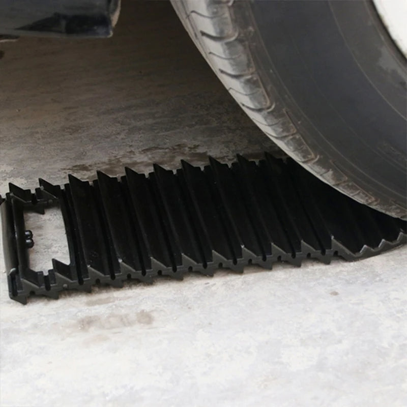 Lisslune | FALL-RESISTANT and RELIABLE Universal, portable, non-slip anti-slip pad for car wheels