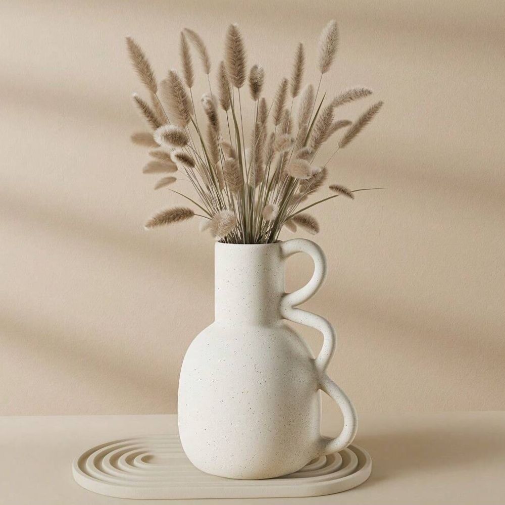Lisslune | Sculptura Ceramic Vase – Elegant sculptural design for timeless interiors