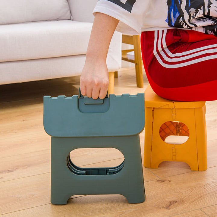 Lisslune | Folding Step Stool with Handle | Lightweight. Durable & Space-Saving for Kitchen. Bathroom. Office & Outdoor Use