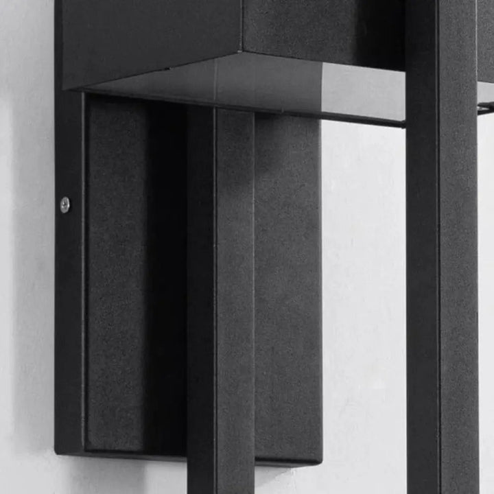 Lisslune | AuraBright – Modern Outdoor Wall Light with Energy-Efficient LED