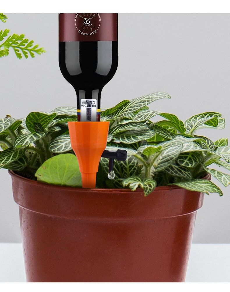 Lisslune | Plant water spike for bottles – Automatic drip irrigation for garden plants