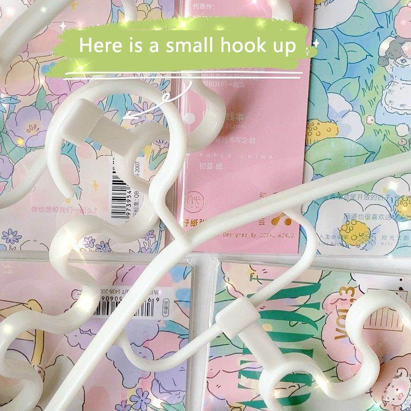 Lisslune | Japanese Space-Saving Wavy Cloth Hanger
