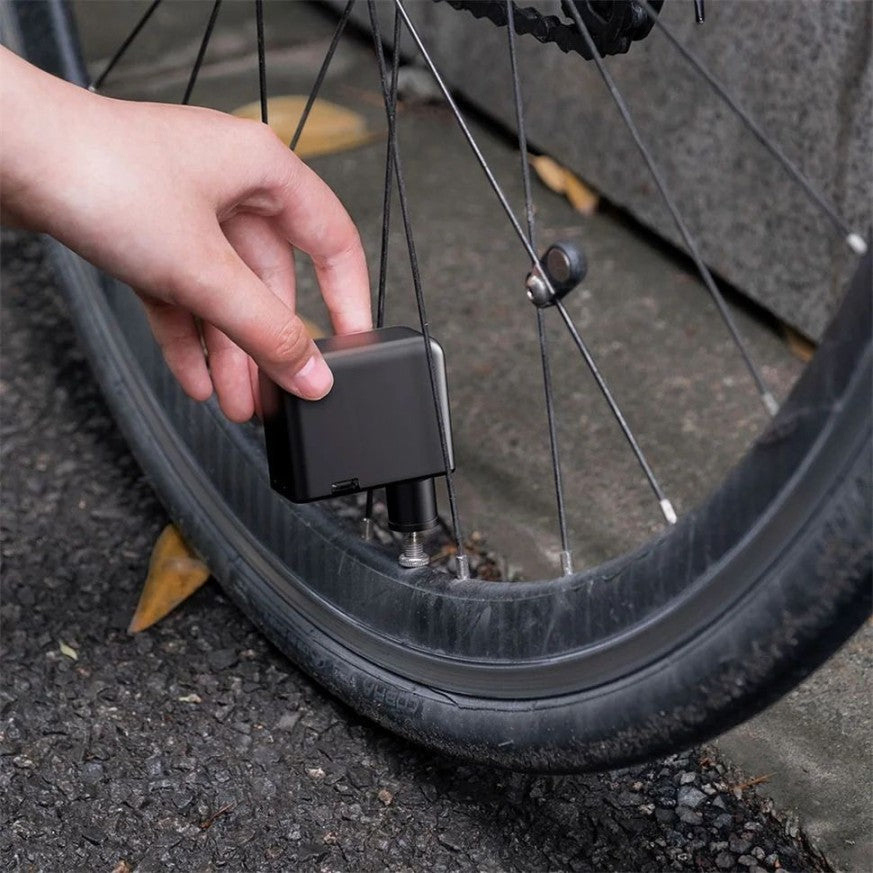 Lisslune | Ultra-Compact Mini Electric Bicycle Pump with Type-C Rechargeable Battery – Fits Schrader & Presta Valves