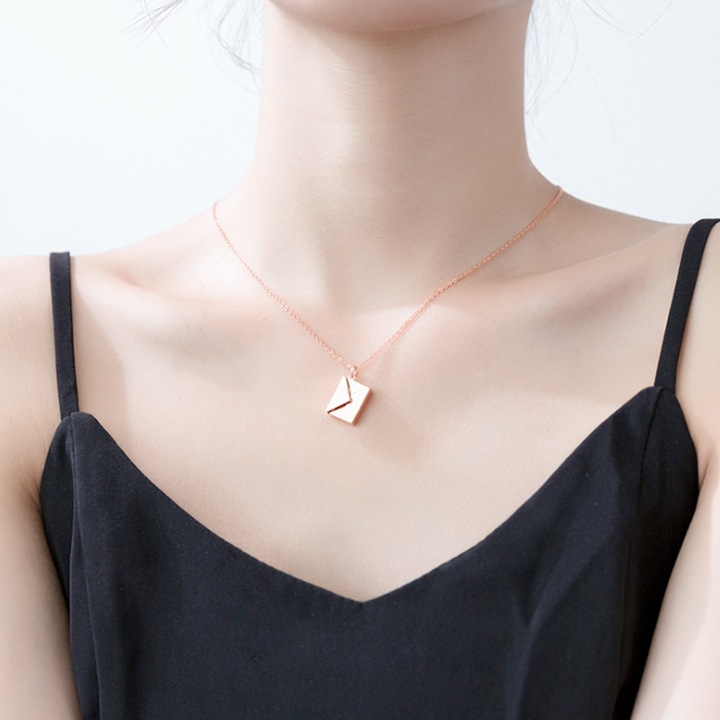 Lisslune | Metal wrap neck chain