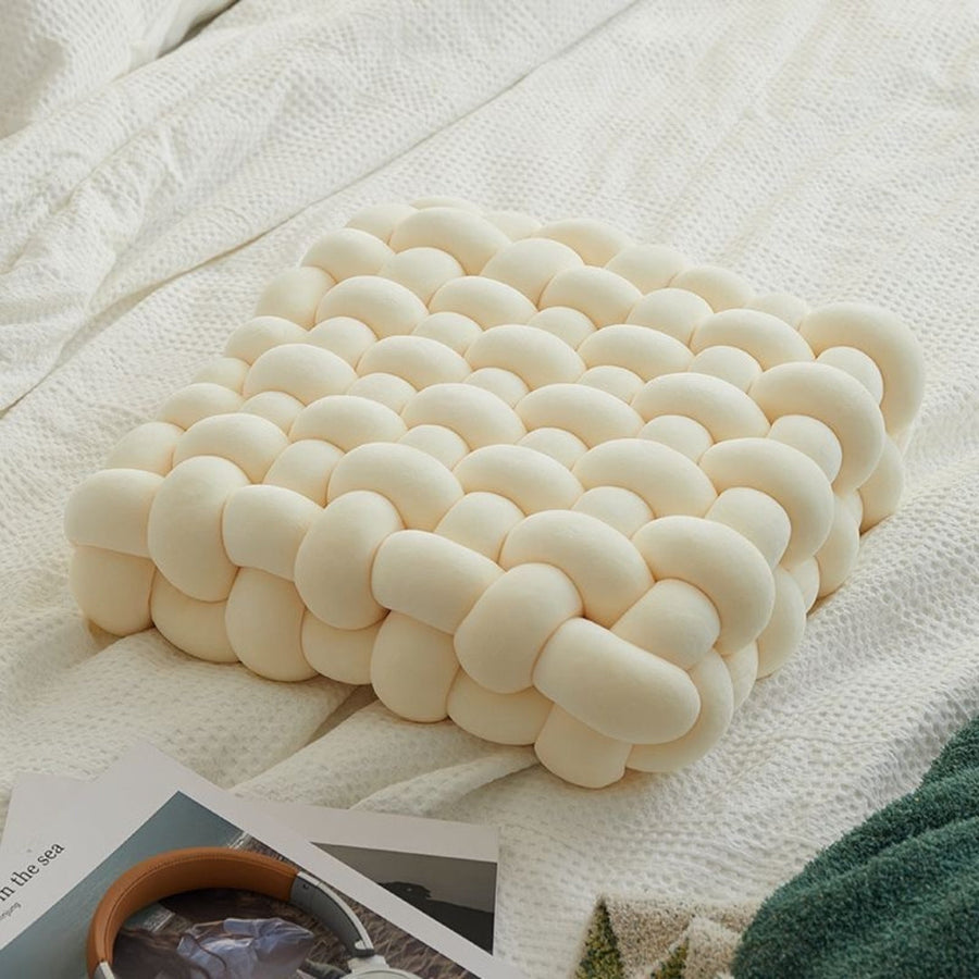 Lisslune | SnugSpiral - Elegant braided plush cushion