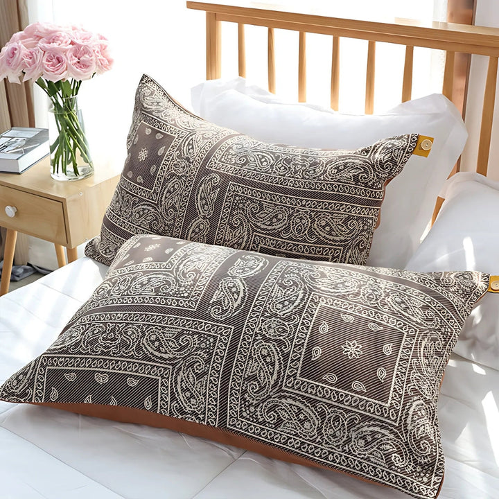 Lisslune | Ornate Heritage Cotton Pillowcase Set