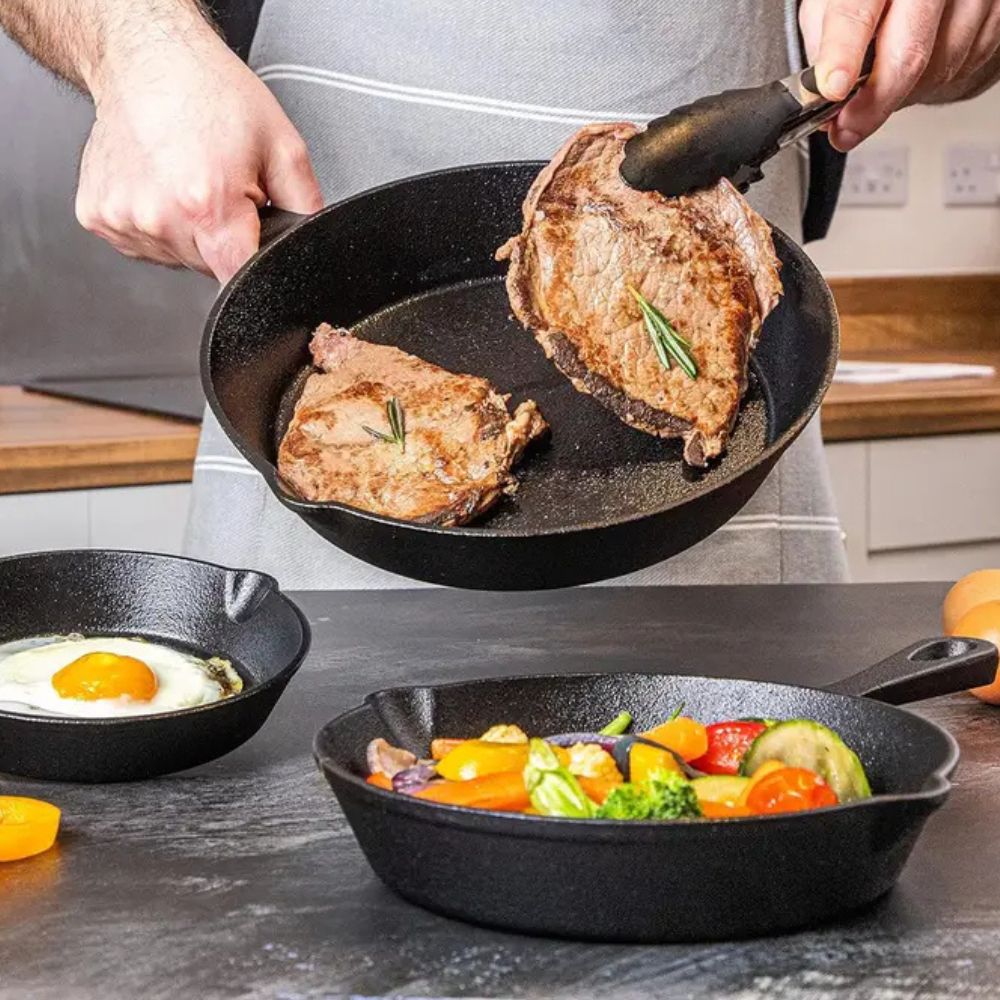 Lisslune | Black Cast Iron Frying Pan