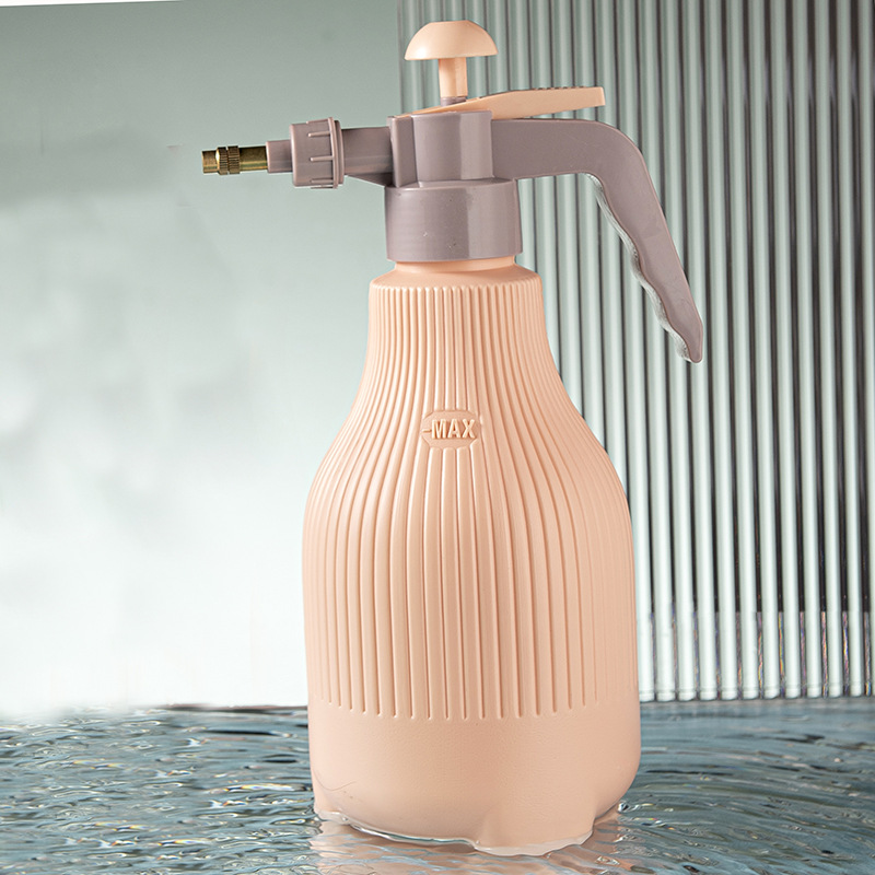Lisslune | Nordic Spray Bottle with Pressure Pump – For Effective Plant Watering