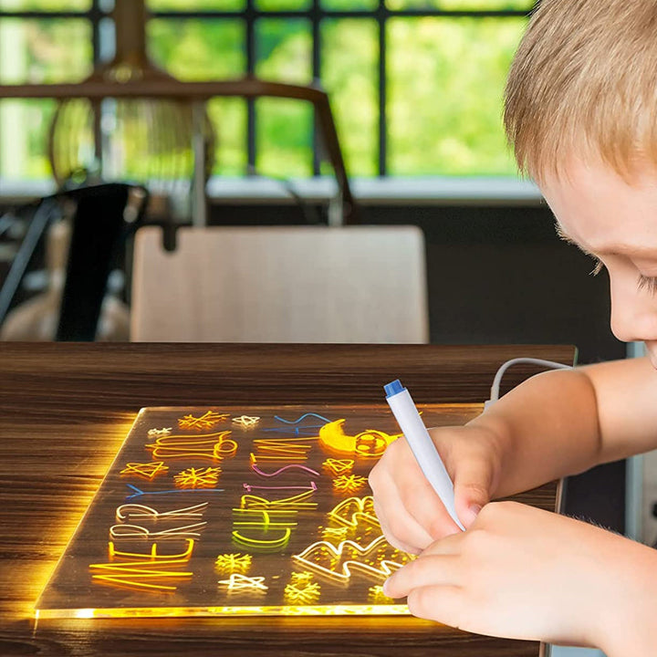 Lisslune | LED-Whiteboard with Colors