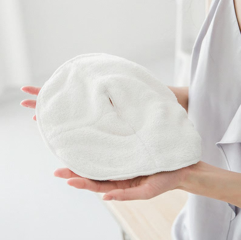 Lisslune | Moisturizing facial towel made of coral velvet