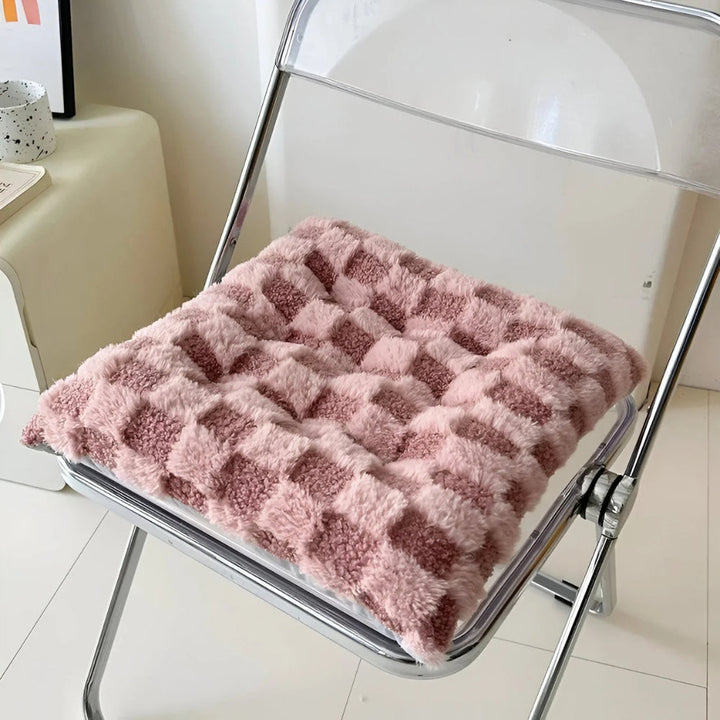 Lisslune | Fuzzy Checkered Fur Padded Cushion