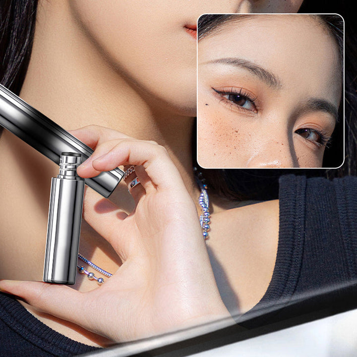 Lisslune | Waterproof and smudge-proof mascara in metal bottle