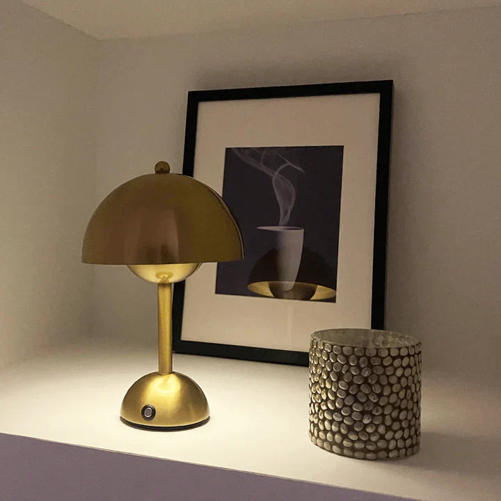 Lisslune | Modern table lamp