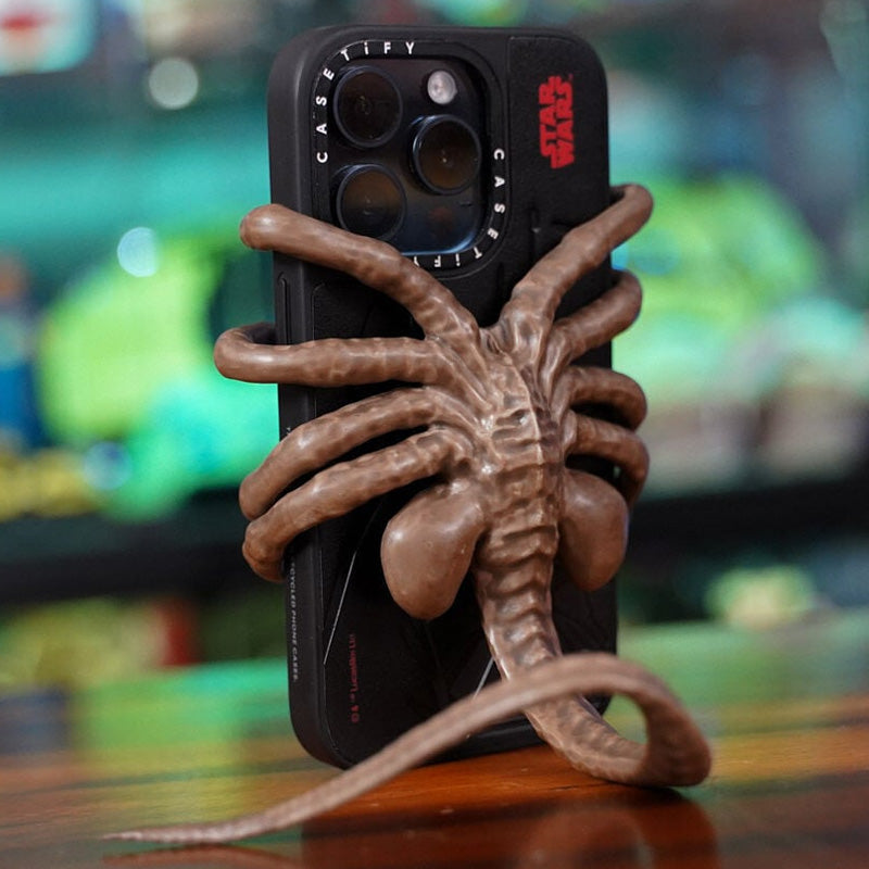 Lisslune | Specially shaped phone holder