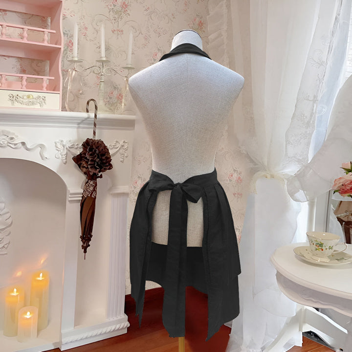 Lisslune | V-Neck Halter Black Tie-Back Apron