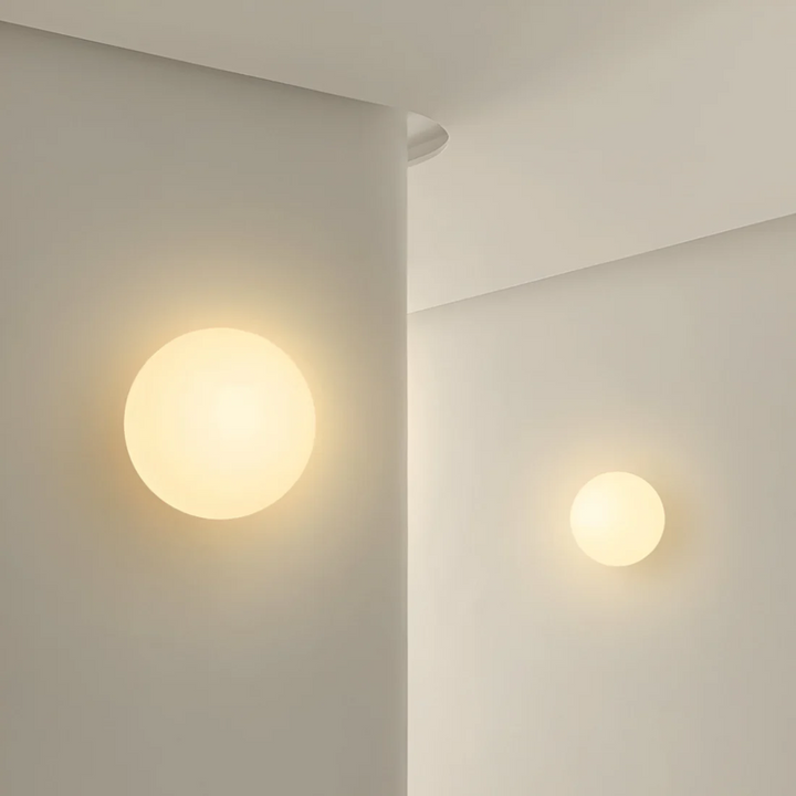 Lisslune | Pietas – Elegant Glass Wall Light for Modern Interiors