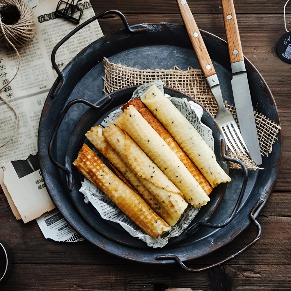 Lisslune | Retro Round Metal Dinner Serving Trays