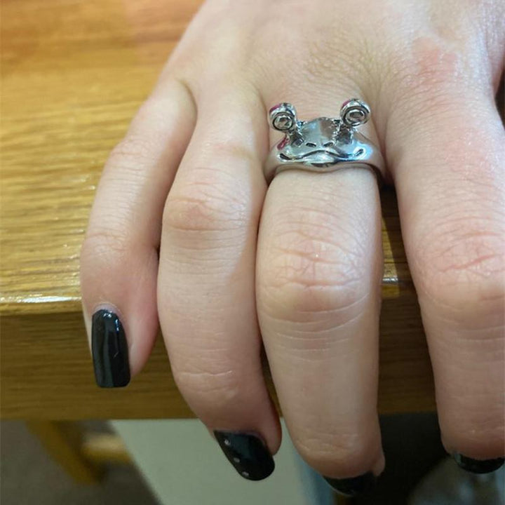 Lisslune | Vintage Unisex Frog Ring