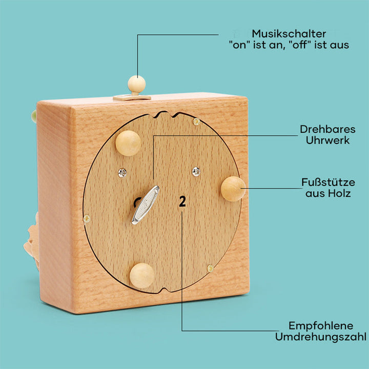 Lisslune | Christmas music box made of wood