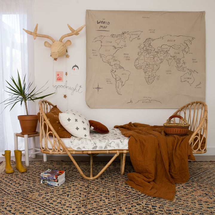 Lisslune | Jurassic - Bedwetting mat
