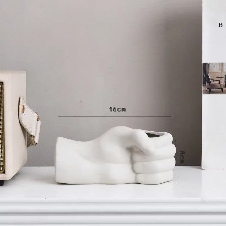 Lisslune | Artistic Hand Gesture Ceramic Tabletop Flower Vase