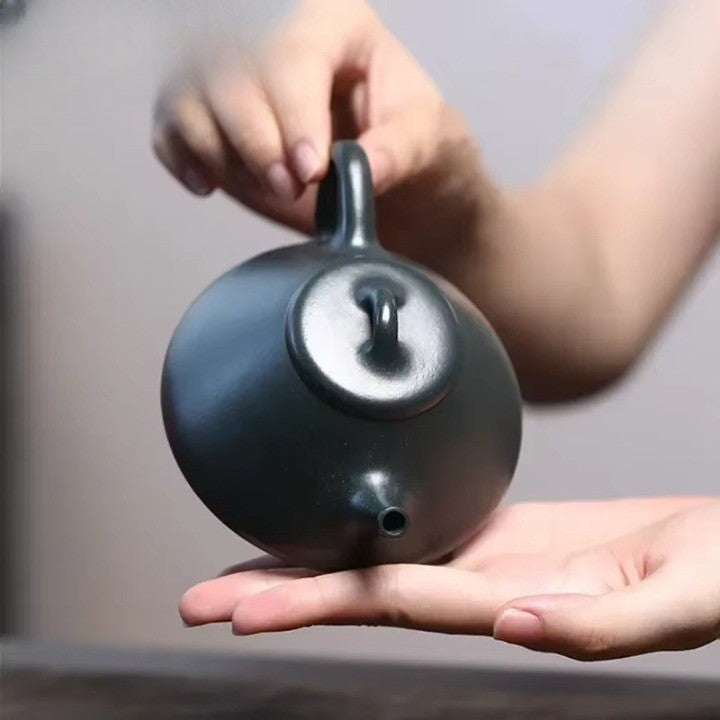 Lisslune | Japanese-Style Zen Handmade Clay Teapot