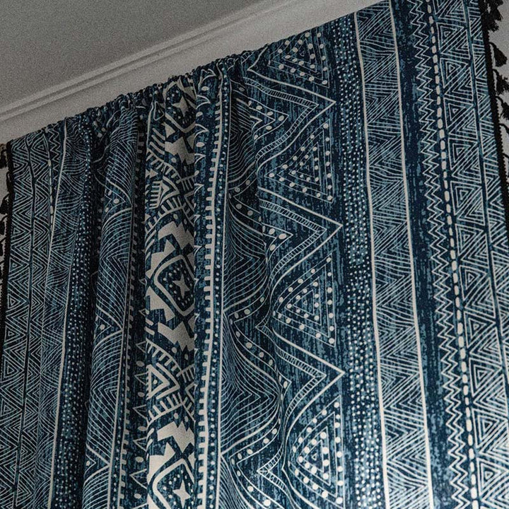 Lisslune | Blue geometric pattern light-filtering curtain