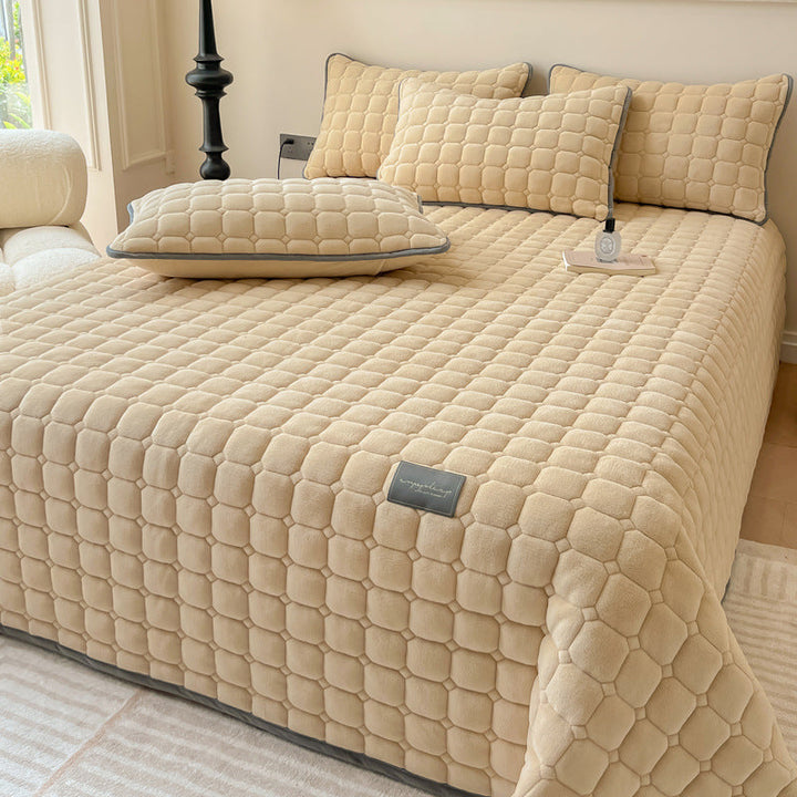 Lisslune | Modern Soft Throw Blanket with Square Texture – Stylish Fluffy Bed & Sofa Cover