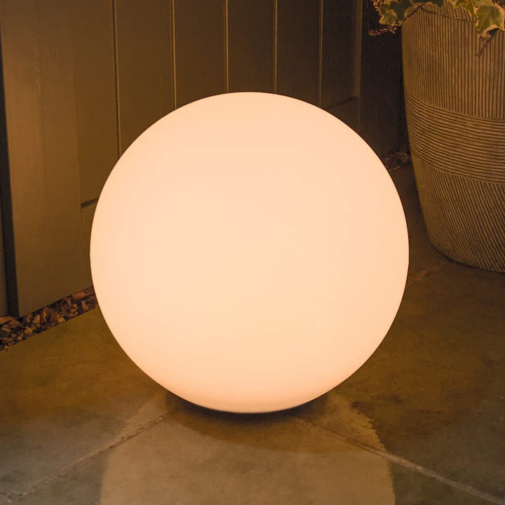 Lisslune | Weatherproof Round LED Garden Light with 16 Colors and Remote Control - Perfect for Garden, Porch & Party