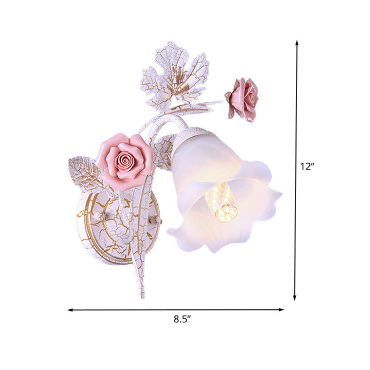 Skørter | Flared Living Room Wall Lamp Romantic Pastoral Metal 1/2 Cups White Wall Lamp Fixture with Flower Decor