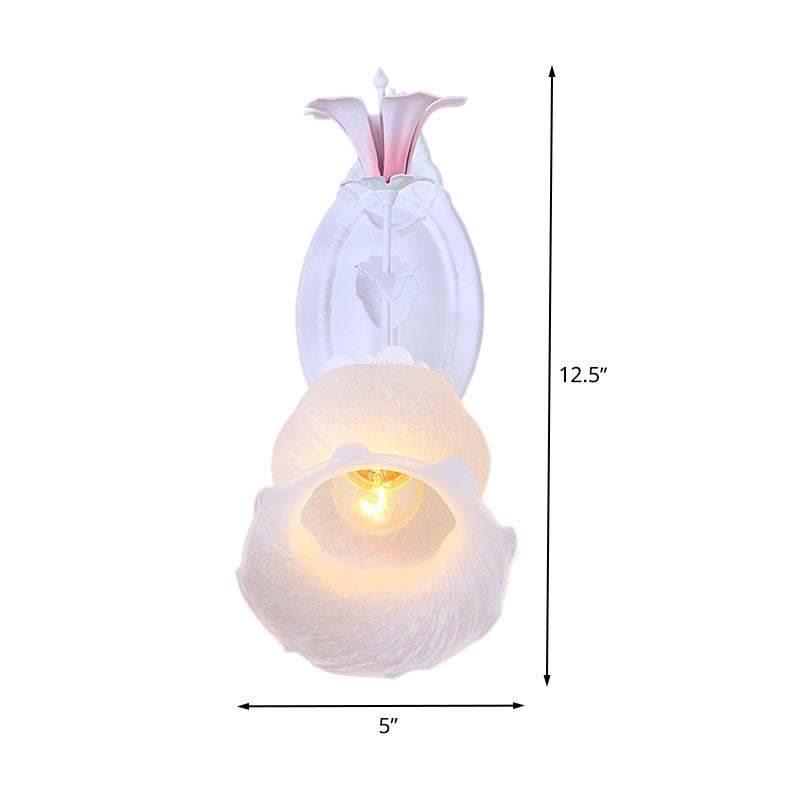 Skørter | 1 Light Floral Wall Lamp Wall Lighting Pastoral White Metal Wall Mounted Lighting for Living Room