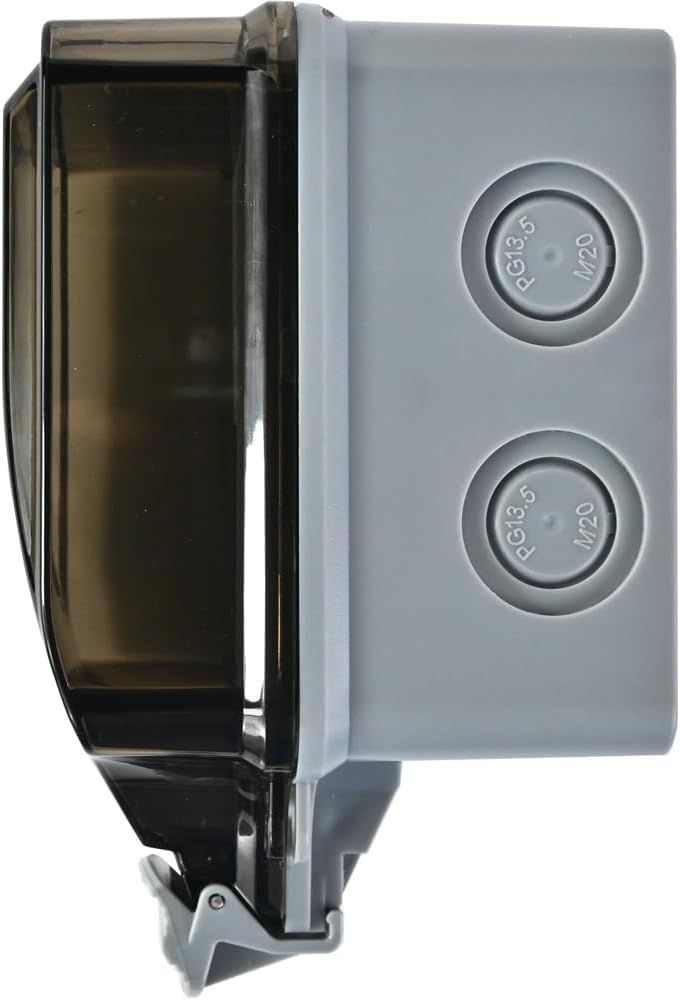 Lisslune | IP66 Outdoor Waterproof Wall Socket with Lockable Cover – PowerGuard