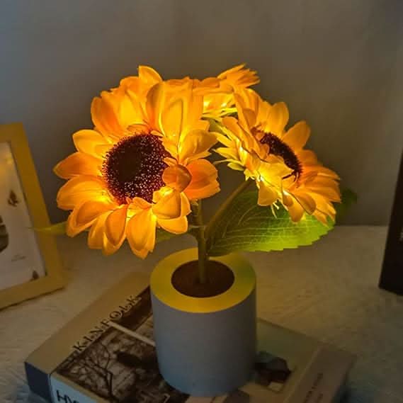 Lisslune | Shimmering Sunflower LED Table Lamp