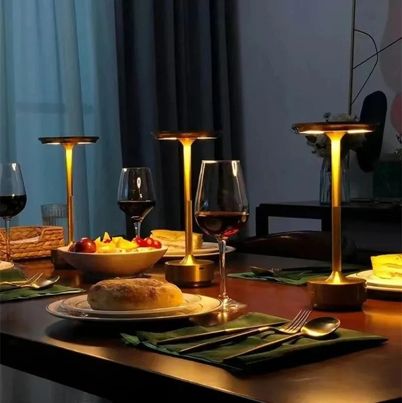 Lisslune | Luminor | USB Table Lamp | Cozy Lighting | Wireless Charging
