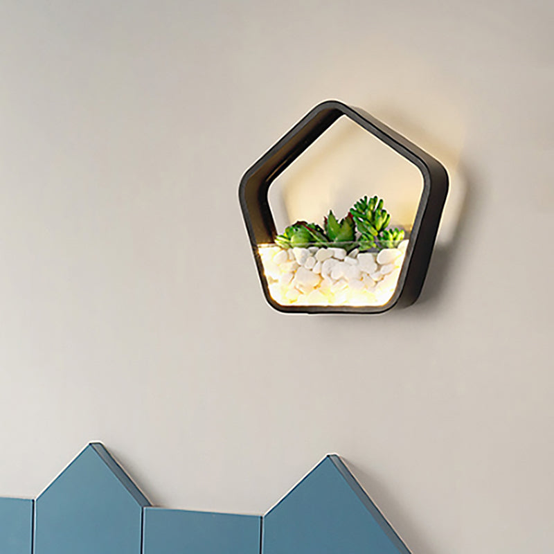 Skørter | Artificial Succulent Plants Wall Lamp Metal Stone Modern Creative Wall Lamp in Black for Bedroom