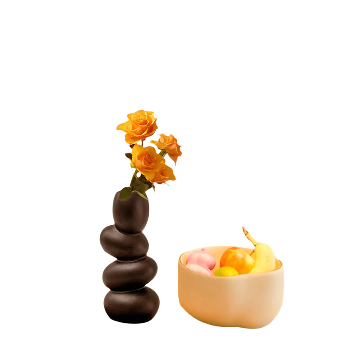Lisslune | OvaForm Sculptural Ceramic Vase – Large Egg-shaped Modern Centerpiece Decoration