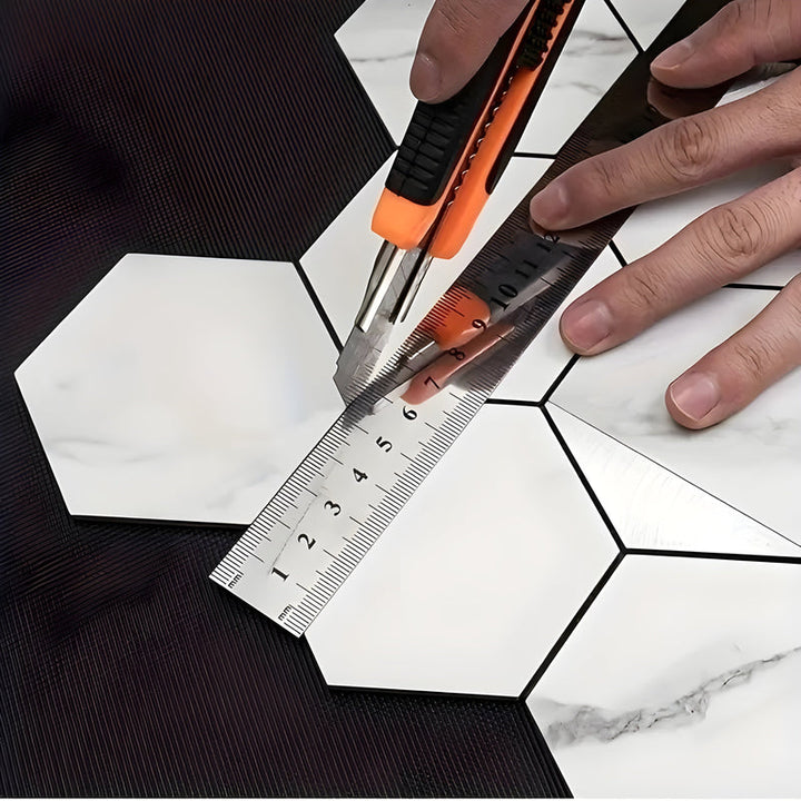 Lisslune | Stylish self-adhesive hexagonal tiles