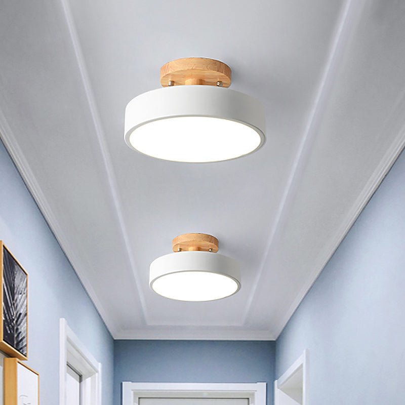 Lisslune | Scandinavian LED Ceiling Light with Wood | Modern Drum Shape for Hallways and Entrances | Energy-Efficient Lighting