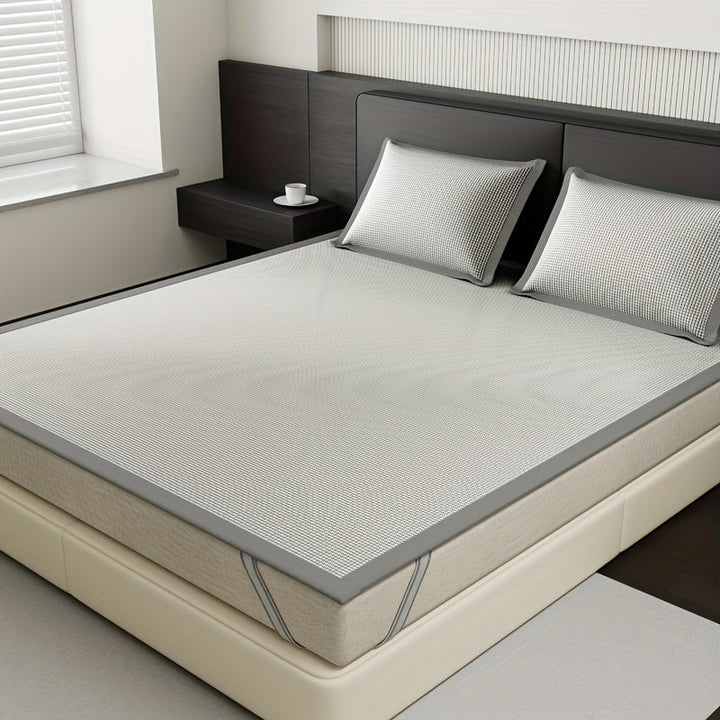 Lisslune | AeroCool Cooling Mattress Protector – Breathable Ice Silk Bed Cover for Hot Sleepers