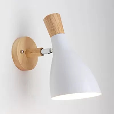 Skørter | Rotatable Nordic Bottle Wall Lamp 1 Head Metal Wall Light for Children's Room