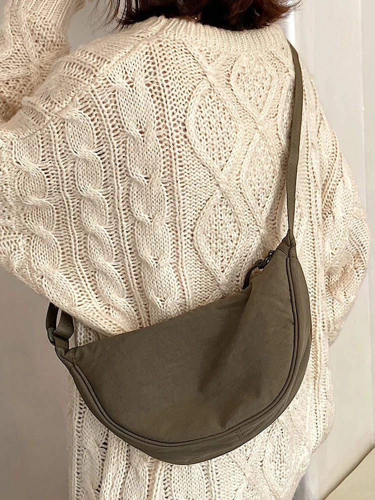 Lisslune | Haze Bag️ | The fashionable dumpling bag for a stylish outfit