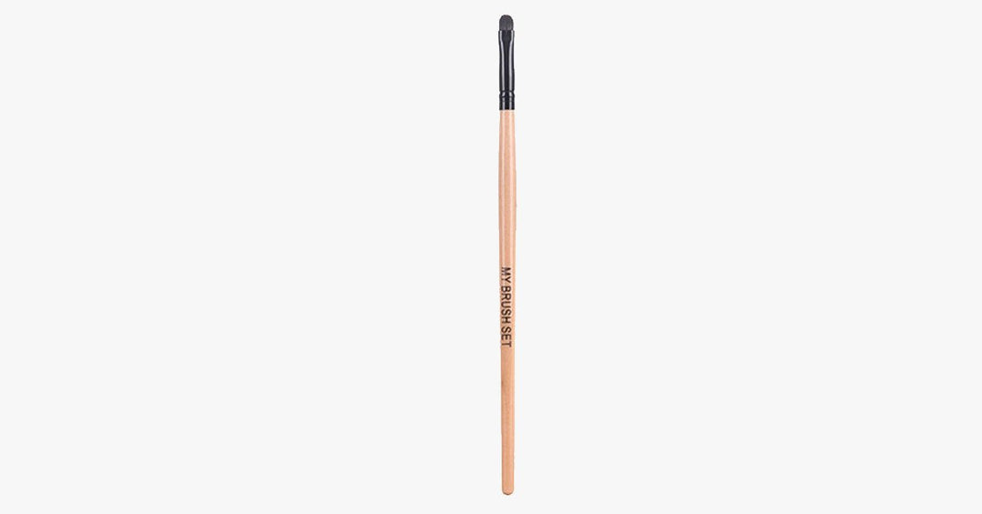 Lisslune | Lip Brush – For professional application and seductive lips