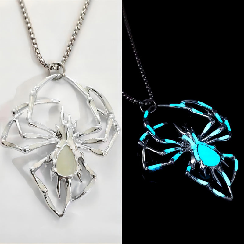 Lisslune | Glow-in-the-Dark 3D Spider Necklace