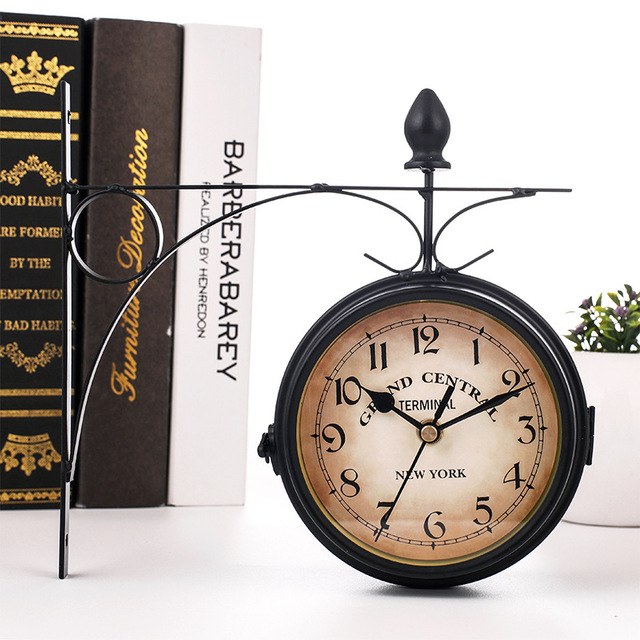 Lisslune | TwinView - Euro-Style Double Wall Clock