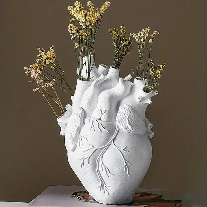Lisslune | Dorsø - Ceramic Heart Vase